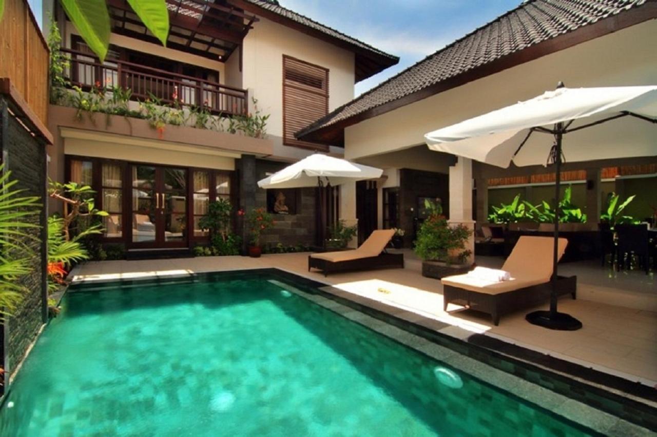Gili Pearl Three Bedroom Villa Gili Trawangan Extérieur photo